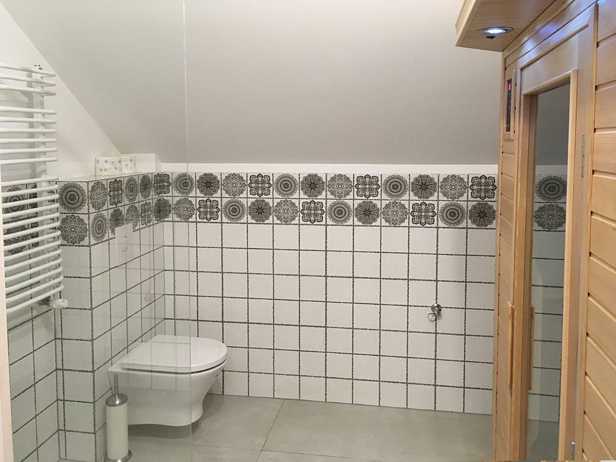 Malinowe Wzgórze domki 90 m2 z sauną i balią Krzeszna Zewnętrze zdjęcie